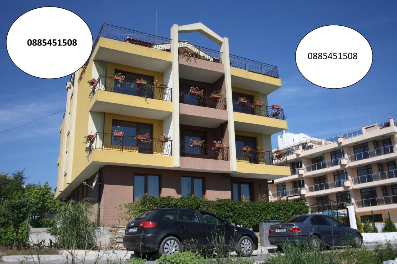 Family Hotel Akra Tschernomorez Exterior foto